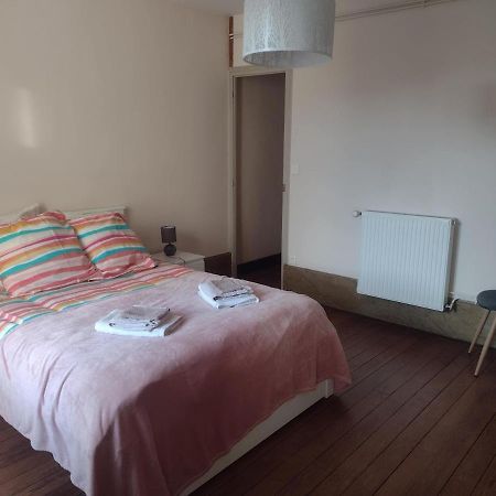 Appartement 2Eme Etage Proche Des Thermes 부르봉-레-뱅 외부 사진
